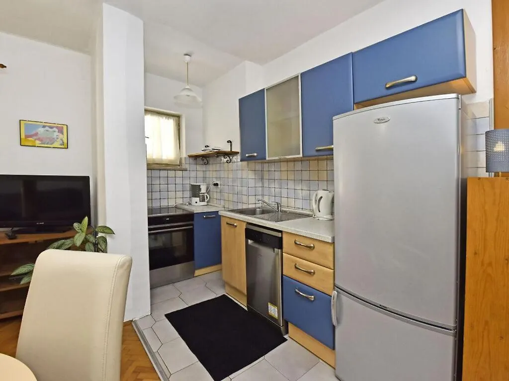 Apartment Prodan Porec 0*,